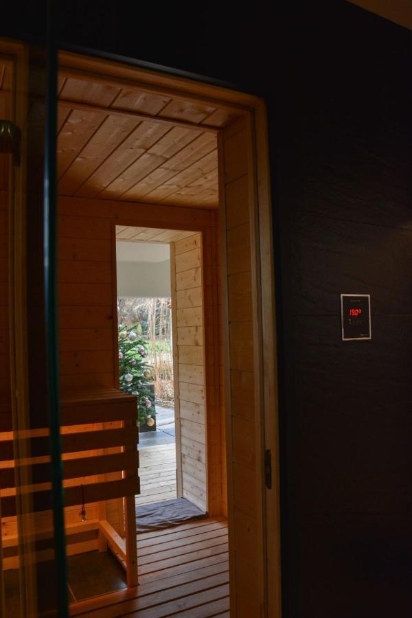 Luxury Apartment With Private Sauna Pod Javorovym Trinec Exterior foto